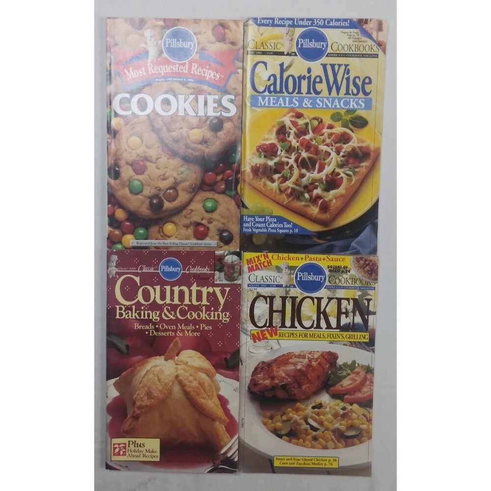 Lot of 8 Pillsbury Classic Cookbooks Magazines 1991-1992-1993 Recipes Dinners - Picture 3 of 3